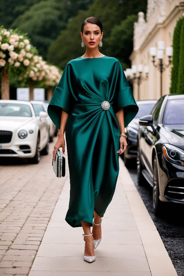 La Dama Verde – Emerald Satin Luxe Edition - SIMOVSKA