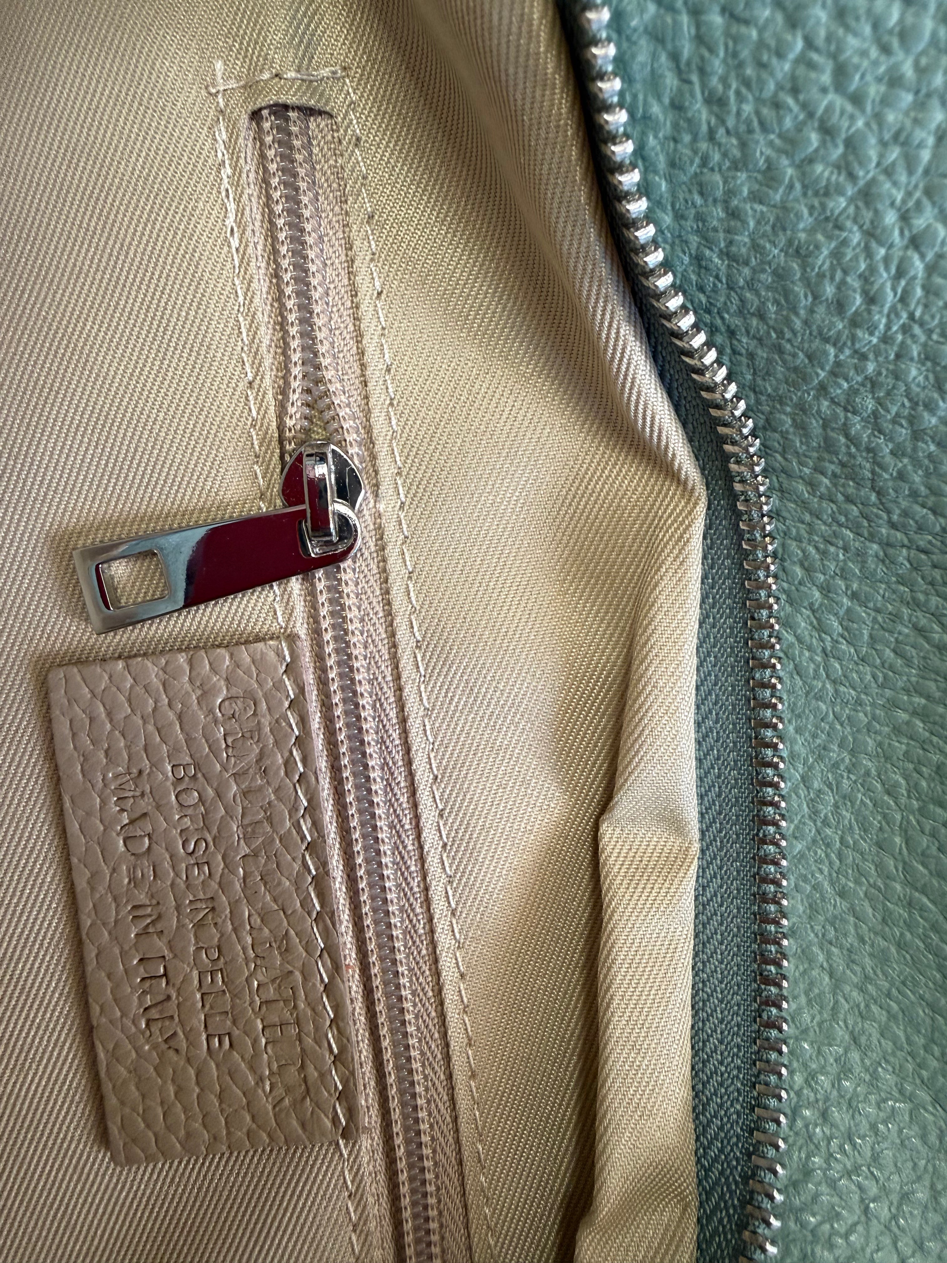 Aurora Maxi Handbag – Light Mint
