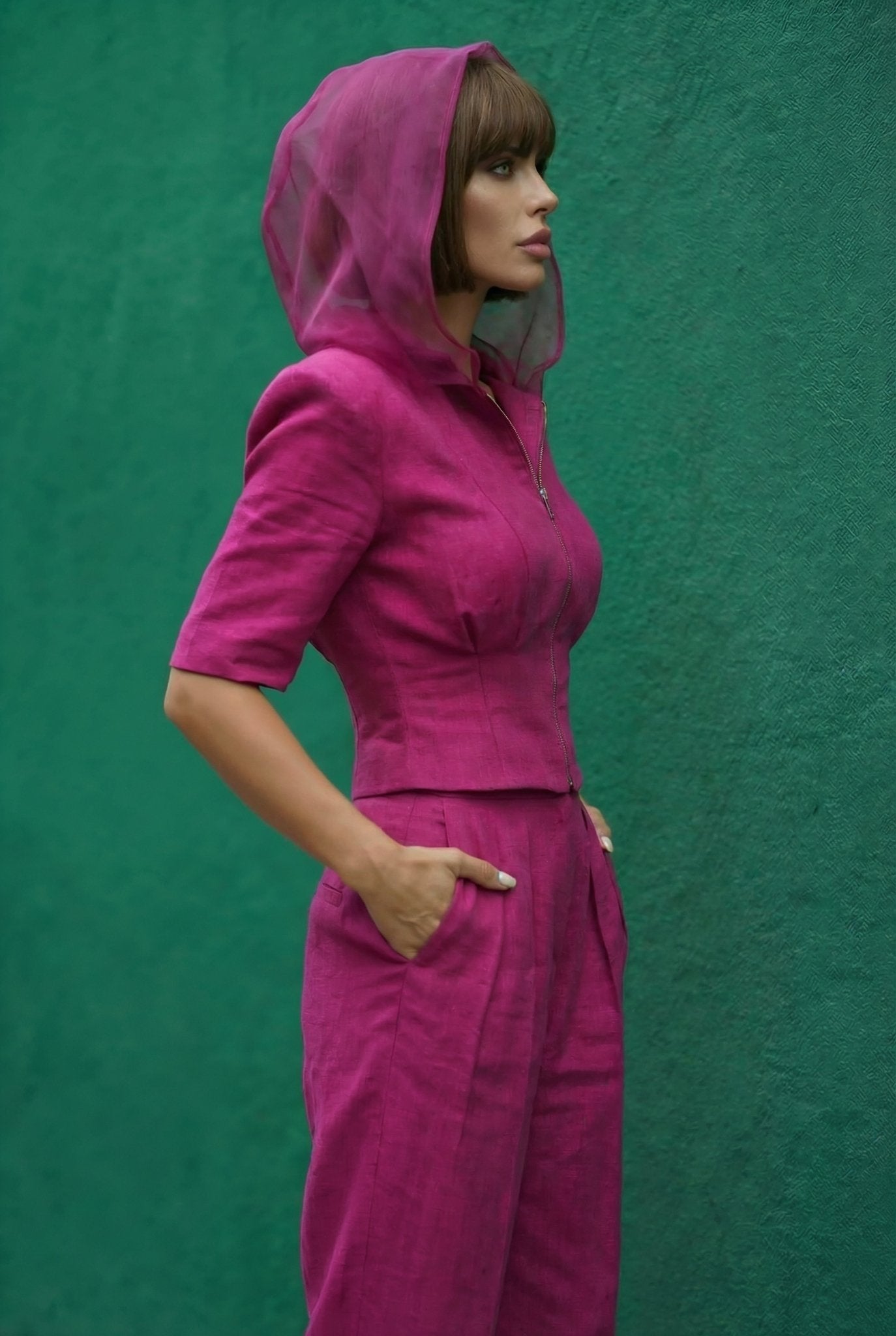 Clarisse Linen Set in Fuchsia - SIMOVSKA