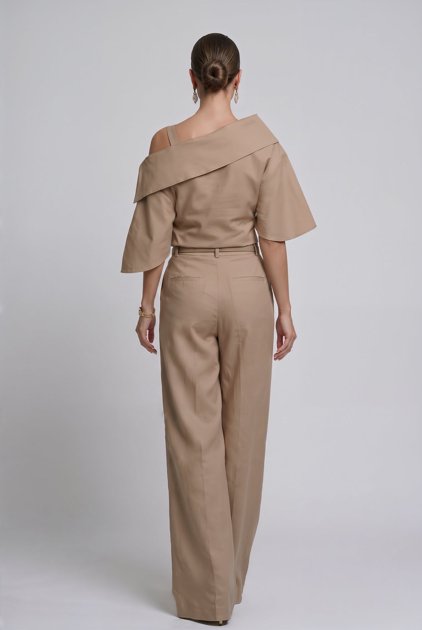 Daria Set – Warm Taupe - SIMOVSKA