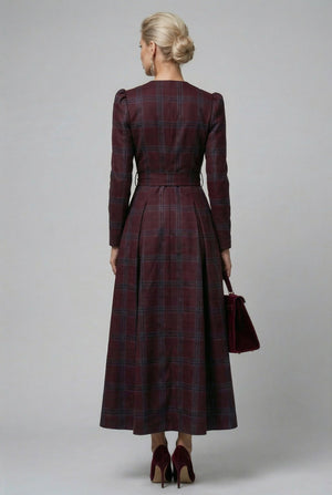 Majestic Dress — Burgundy Jacquard - SIMOVSKA