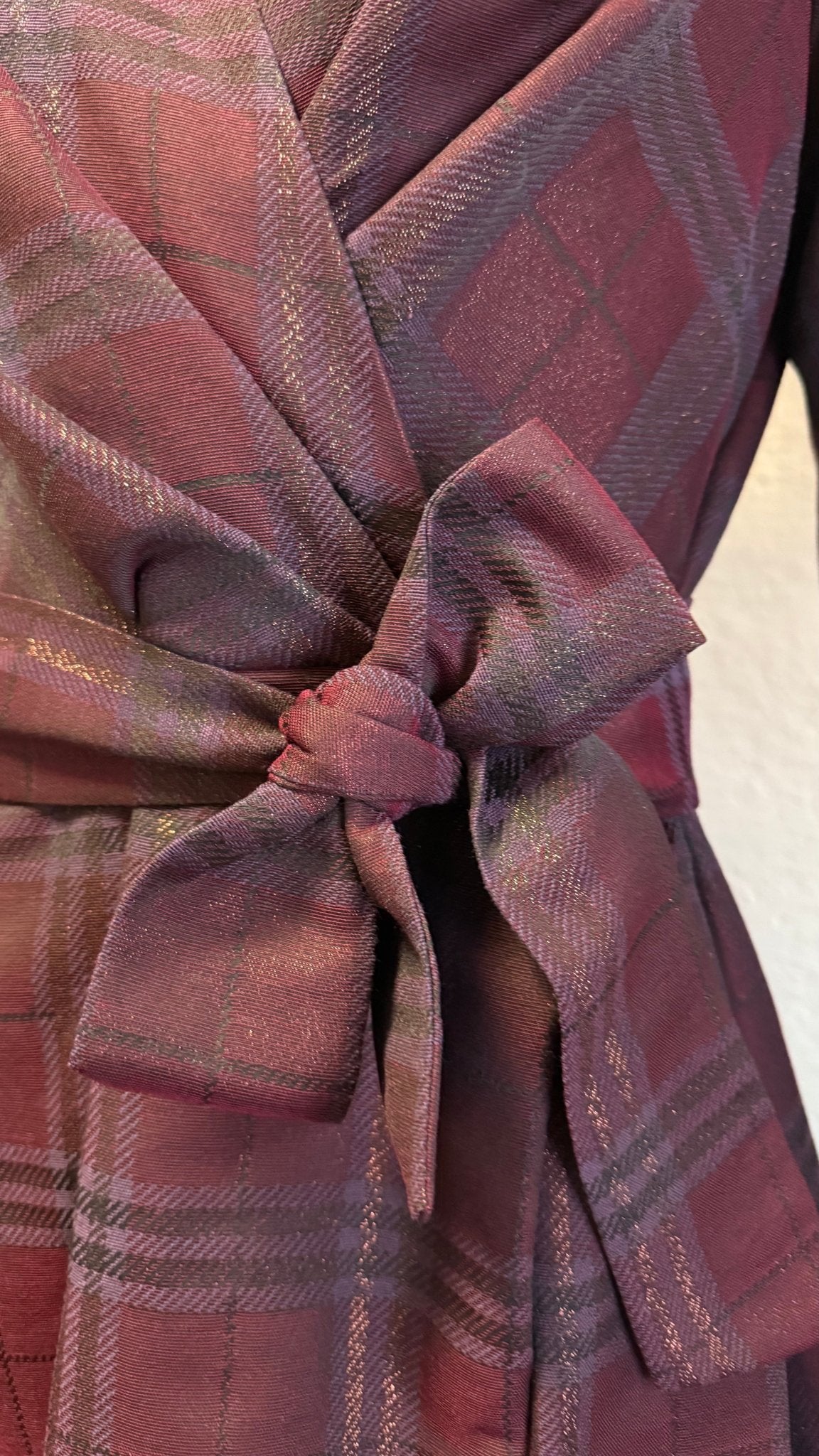 Majestic Dress — Burgundy Jacquard - SIMOVSKA