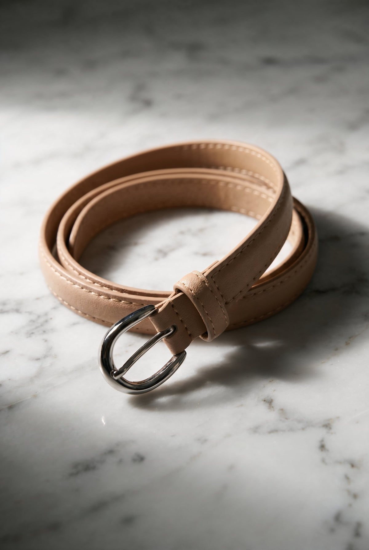 Original beige slim leather belt with silver-tone buckle